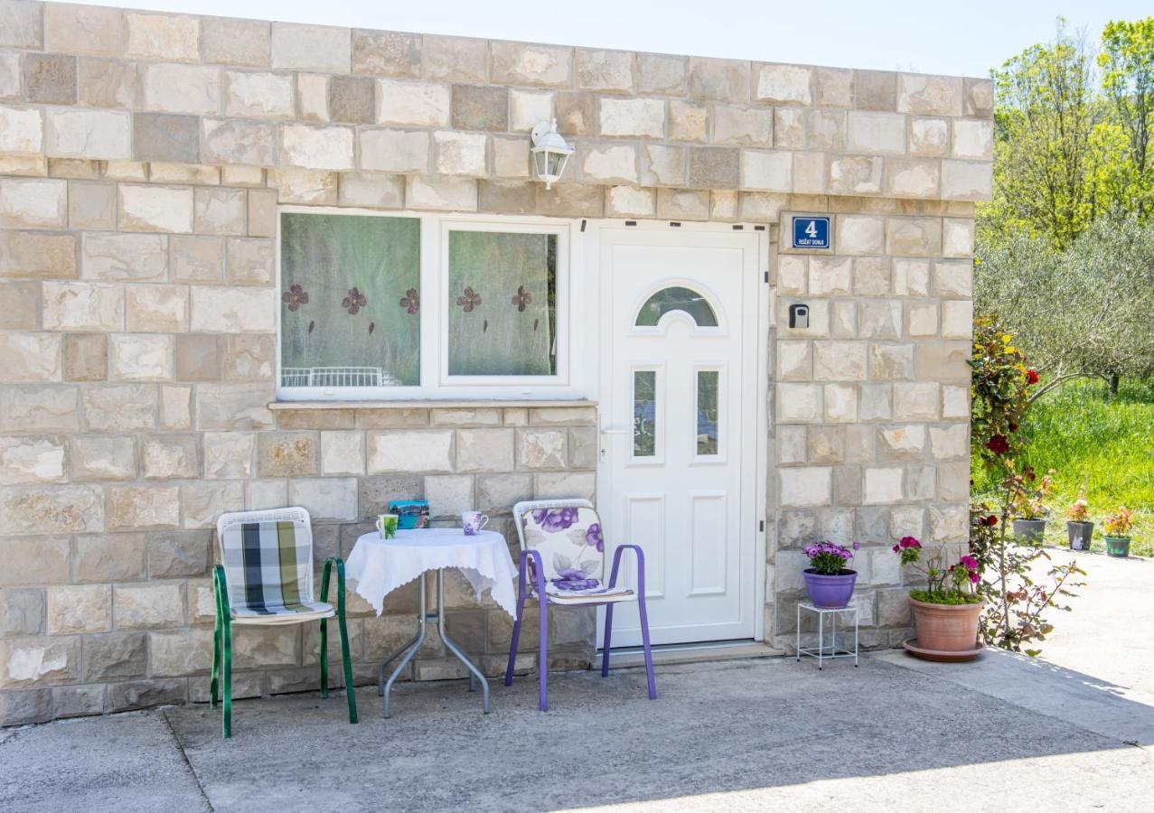 Apartments Good Vibrations Rozat Exterior photo